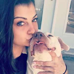 Meet your Posher, Christina